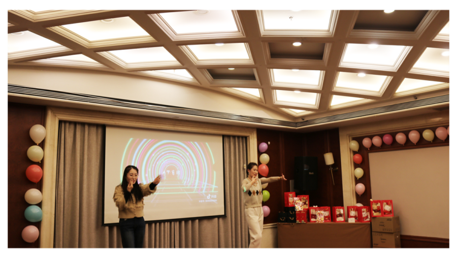 勇毅进取，顺风飞扬 | 2023年 蓝鹏测控年会  开场舞 黑桃A